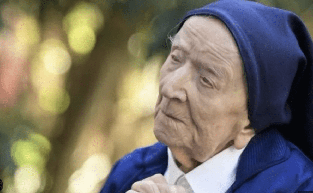 Worlds Oldest Person Sister André Dies At 118 Catholic Voice